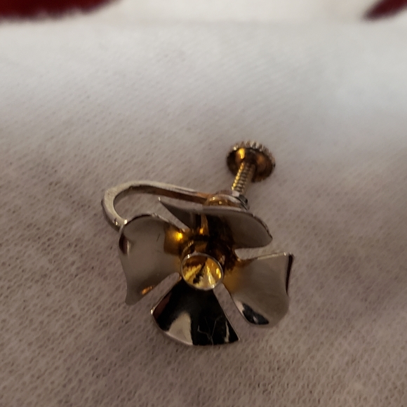 Flower Earrings vintage 1930s Sterling Silver screw back - Picture 4 of 8